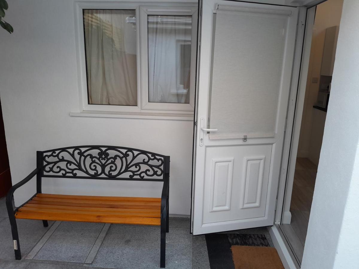 Phibblestown Nd'S Apartment מראה חיצוני תמונה